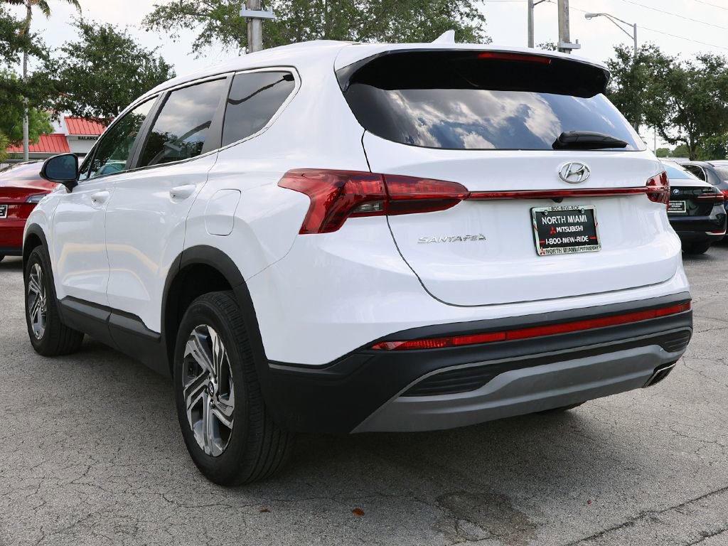 Used 2023 Hyundai Santa Fe SE FWD image 8
