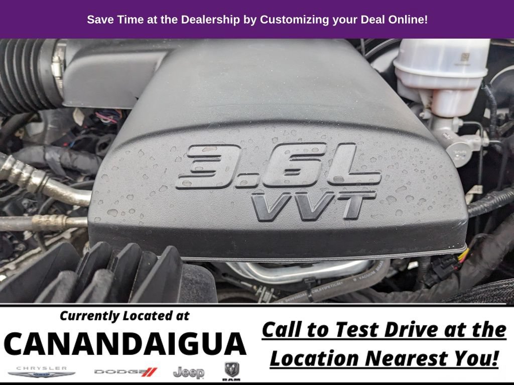 Used 2022 RAM 1500 Warlock w/ Warlock Decor Package AWD/4WD image 9
