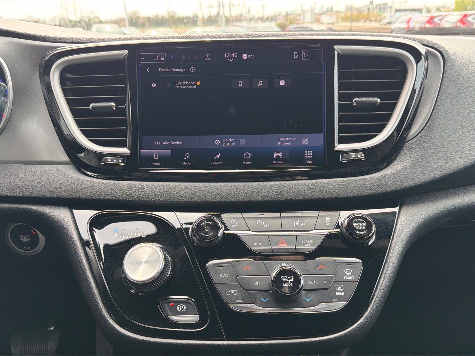 Used 2025 Chrysler Pacifica Select FWD image 27