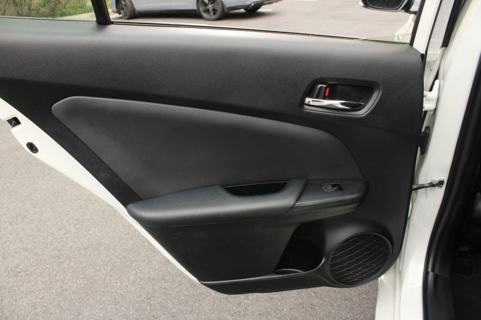 Used 2019 Toyota Prius LE w/ Carpet Mat Package FWD image 20