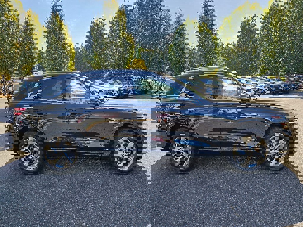 New 2026 Genesis GV70 2.5T image 4