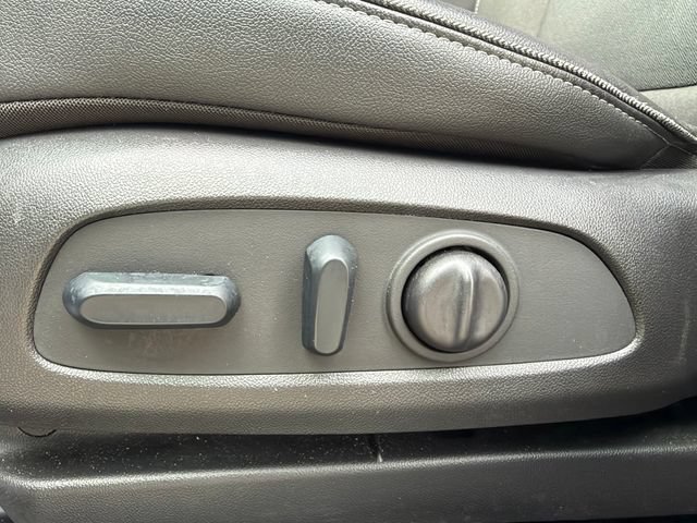 Used 2023 Buick Encore GX Select FWD image 12