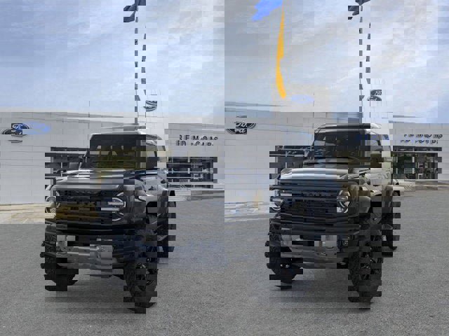 New 2025 Ford Bronco Raptor image 2