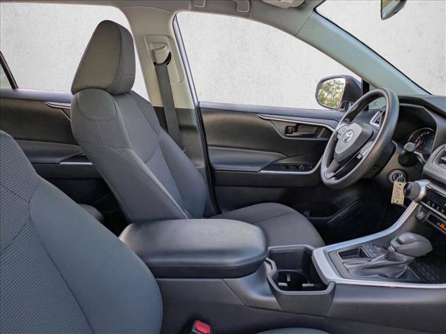 Used 2024 Toyota RAV4 LE image 18
