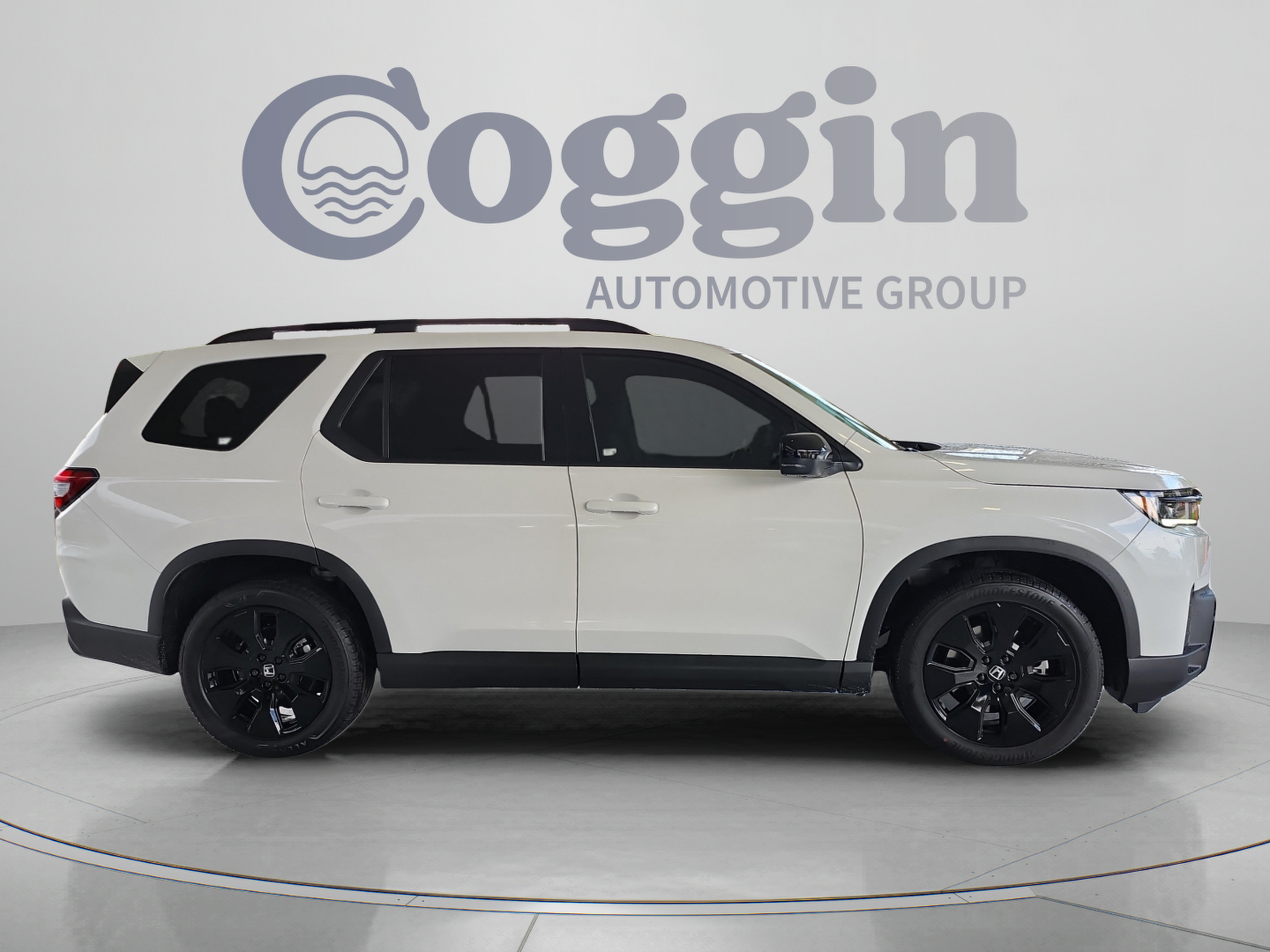 New 2026 Honda Pilot Black Edition image 6
