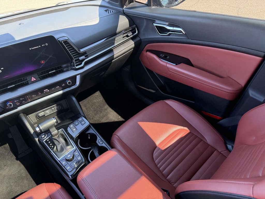 Used 2024 Kia Sportage SX image 29