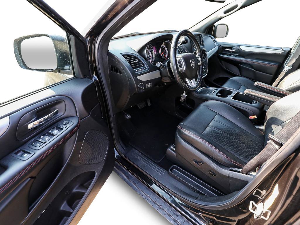 Used 2019 Dodge Grand Caravan GT image 10