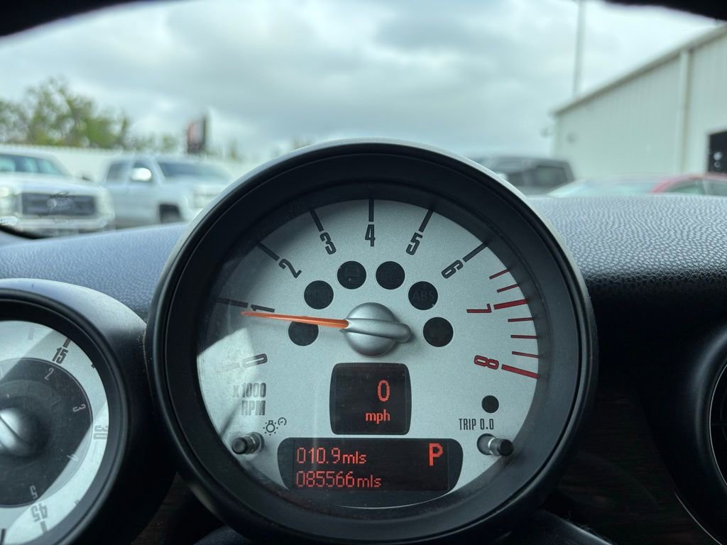 Used 2012 MINI Cooper Convertible image 19