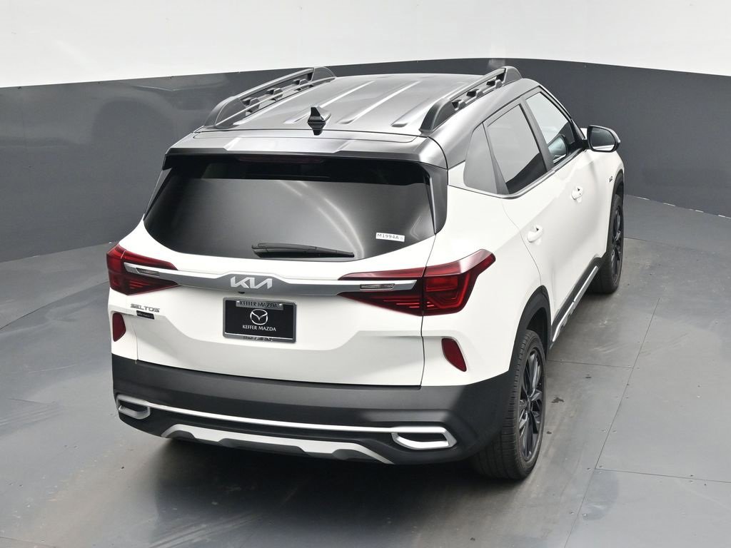 Used 2022 Kia Seltos Nightfall Edition image 15