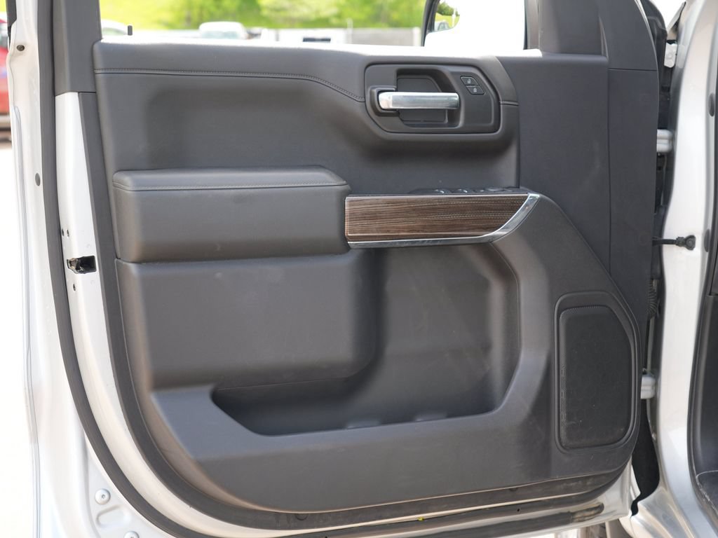 Certified 2020 Chevrolet Silverado 1500 LT w/ All-Star Edition AWD/4WD image 14
