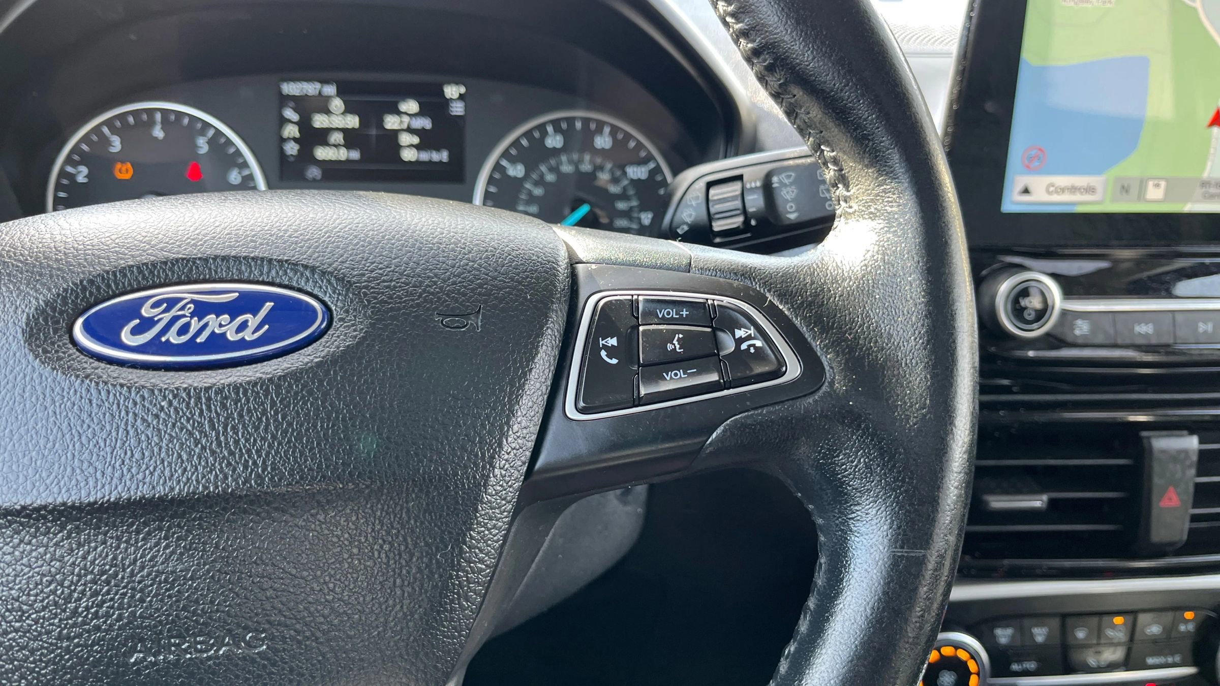 Used 2017 Nissan Rogue Sport SV image 27