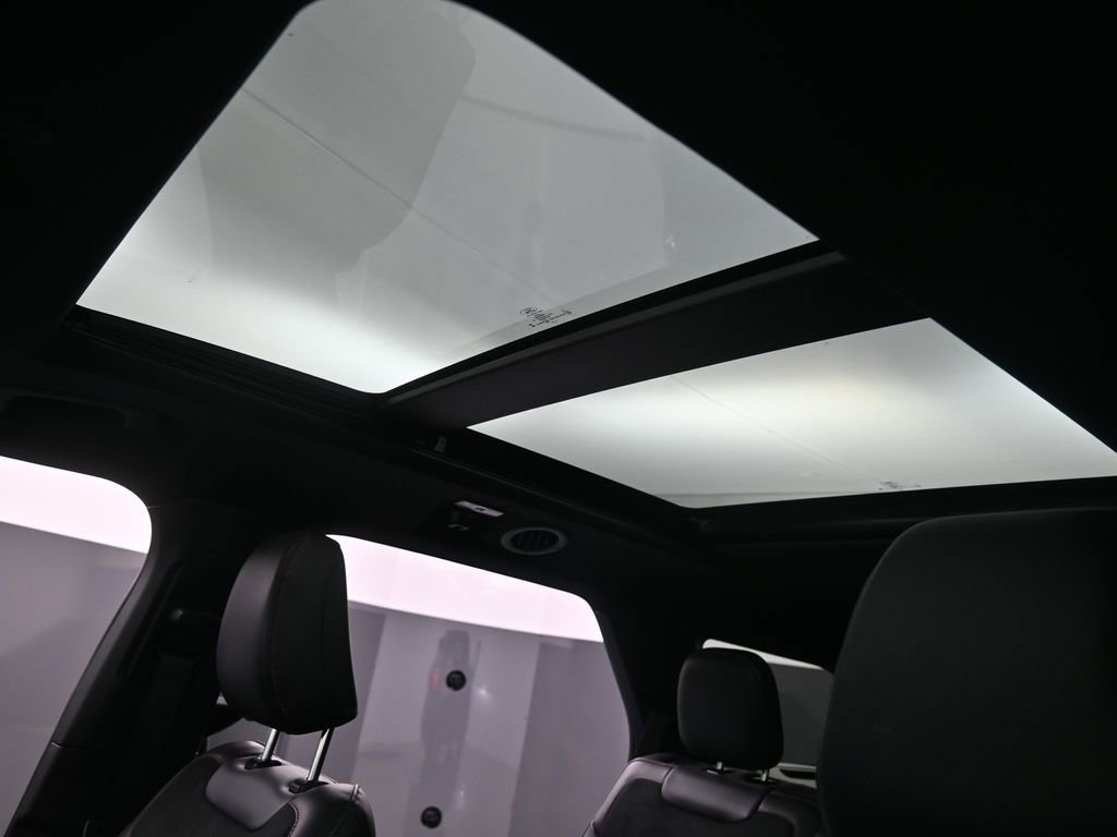 Used 2025 Ford Explorer ST w/ Sun And Sound Package image 24