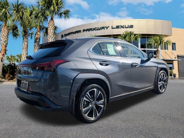 Used 2026 Lexus UX 300h FWD w/ Accessory Package (2T) image 4