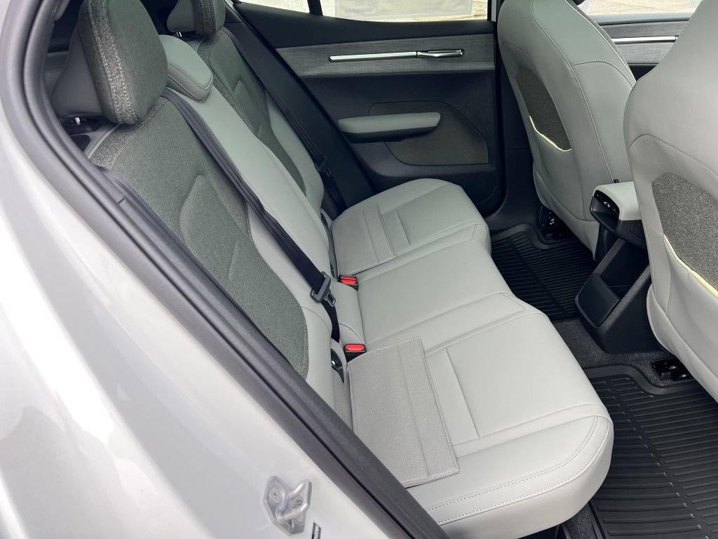New 2026 Volvo EX30 Plus w/ Climate Package RWD image 12