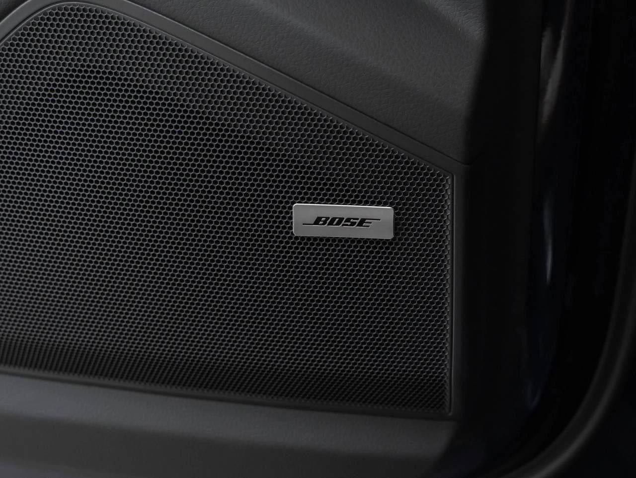 New 2025 Porsche Cayenne image 54