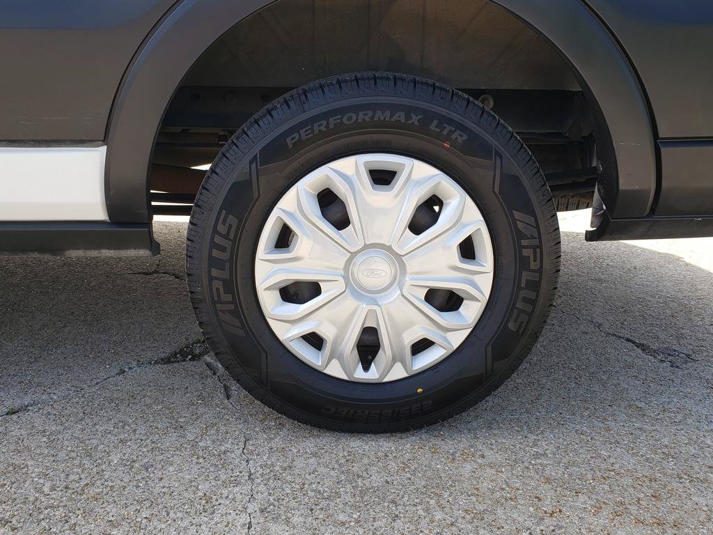 Used 2023 Ford Transit 350 XLT RWD image 10