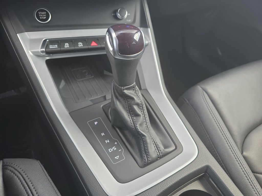 Used 2024 Audi Q3 2.0T Premium AWD/4WD image 19
