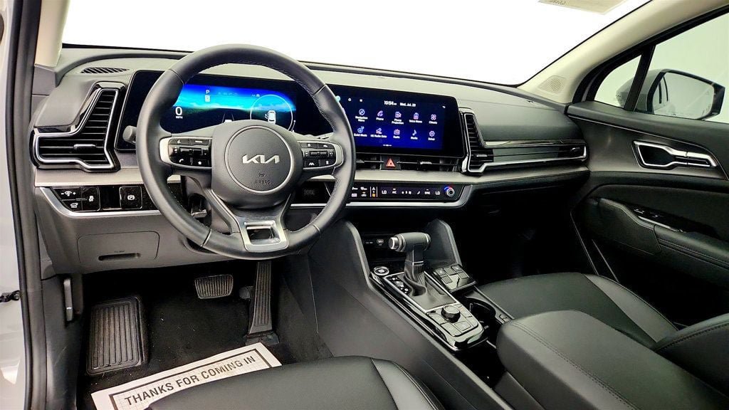 Used 2025 Kia Sportage SX FWD image 13