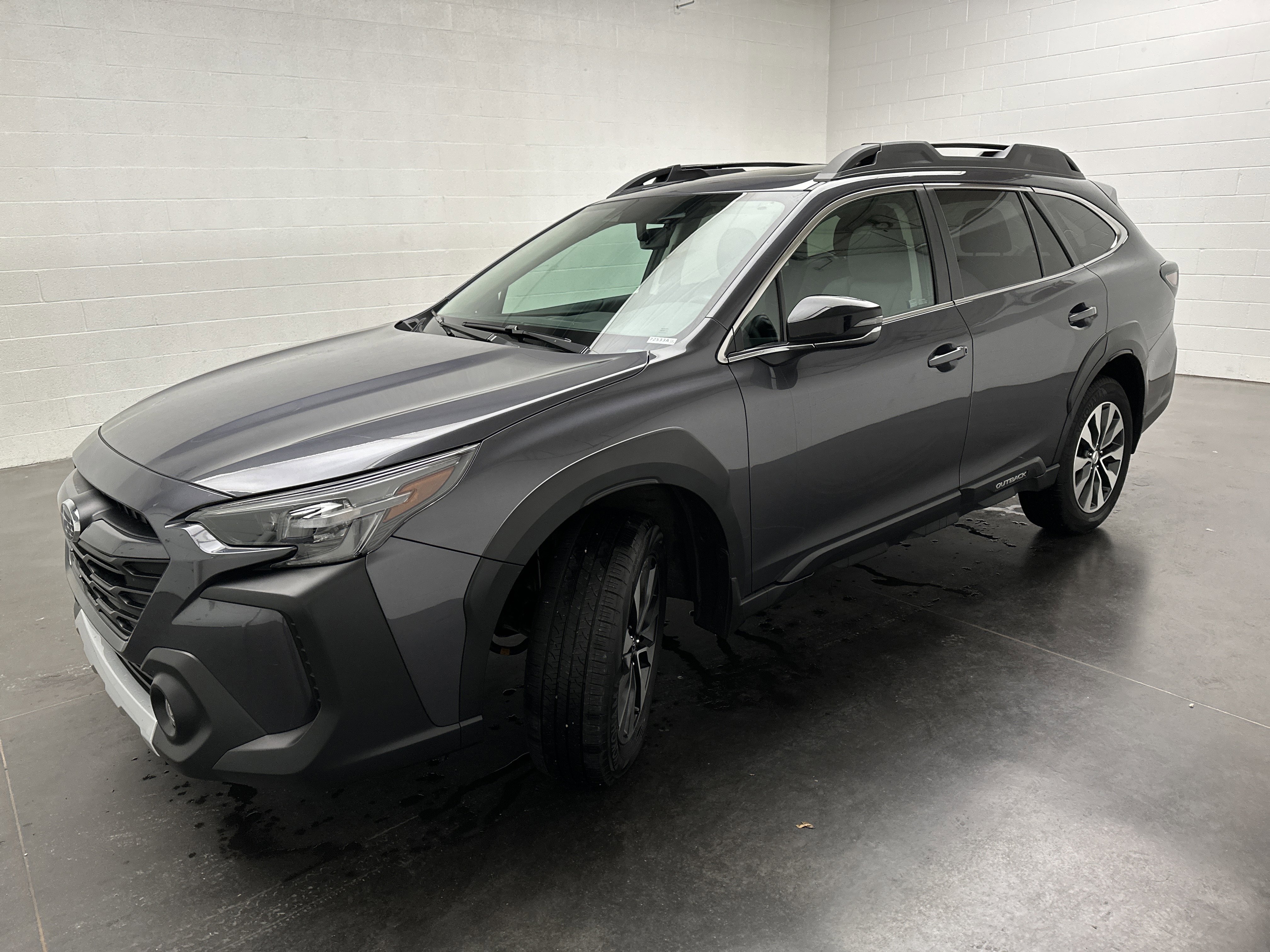 Used 2024 Subaru Outback Limited image 4