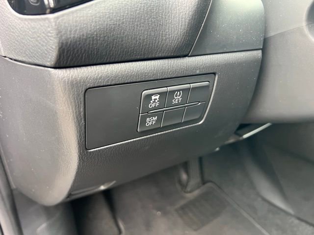 Used 2015 MAZDA MAZDA3 i Grand Touring image 19