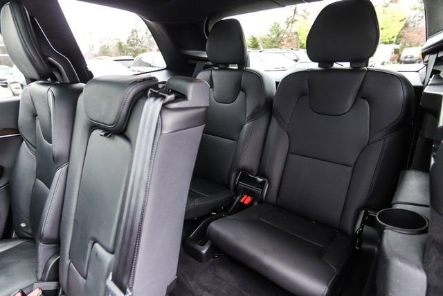 Used 2018 Volvo XC90 T6 Momentum w/ Convenience Package image 37