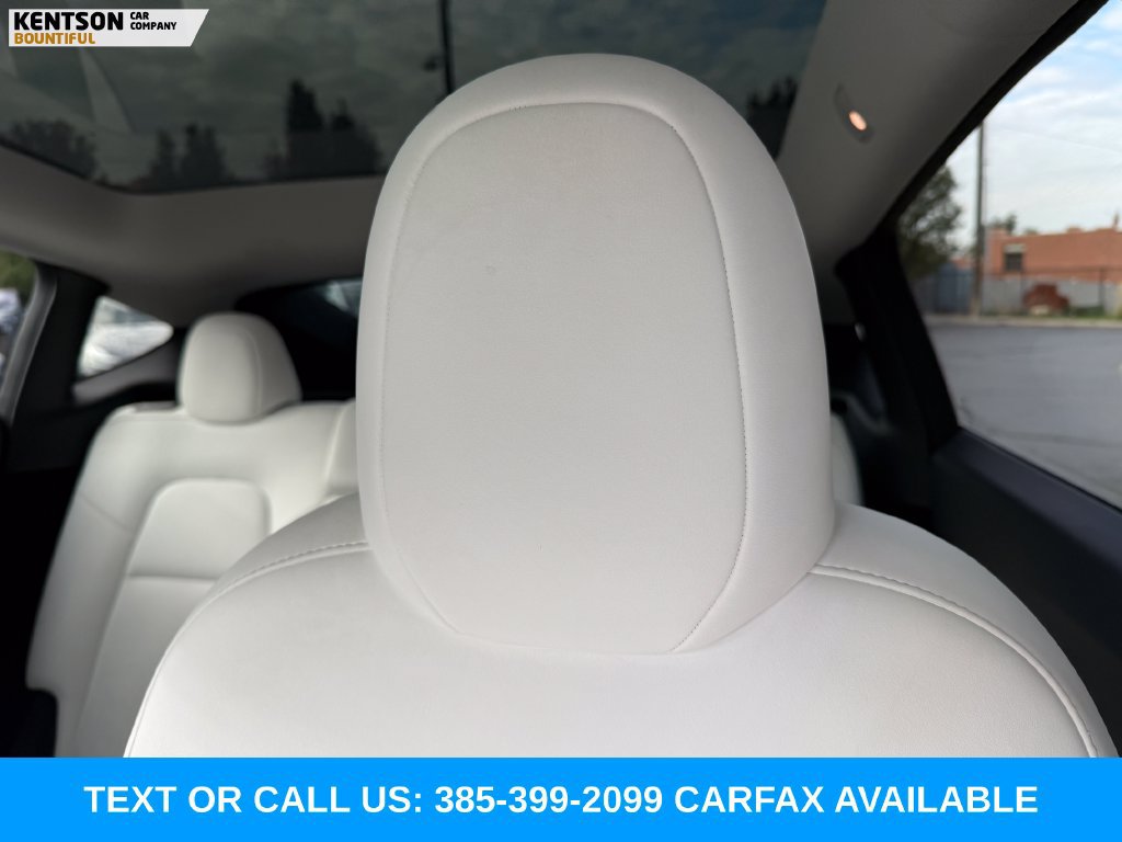 Used 2023 Tesla Model Y Performance AWD/4WD image 25