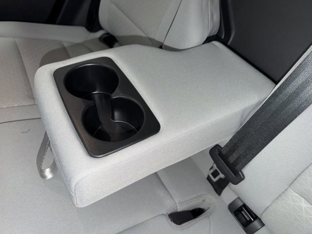 Used 2025 Ford Escape Active w/ Active Premium Tech Pack image 33