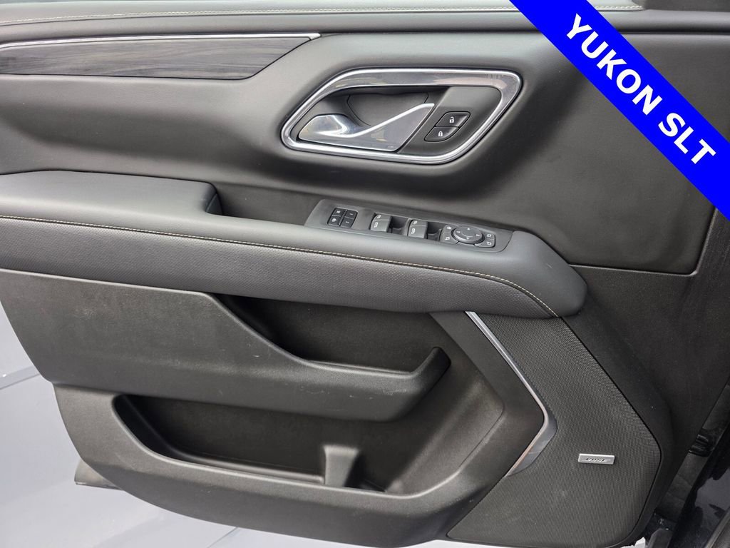 Used 2023 GMC Yukon SLT w/ SLT Premium Package image 25