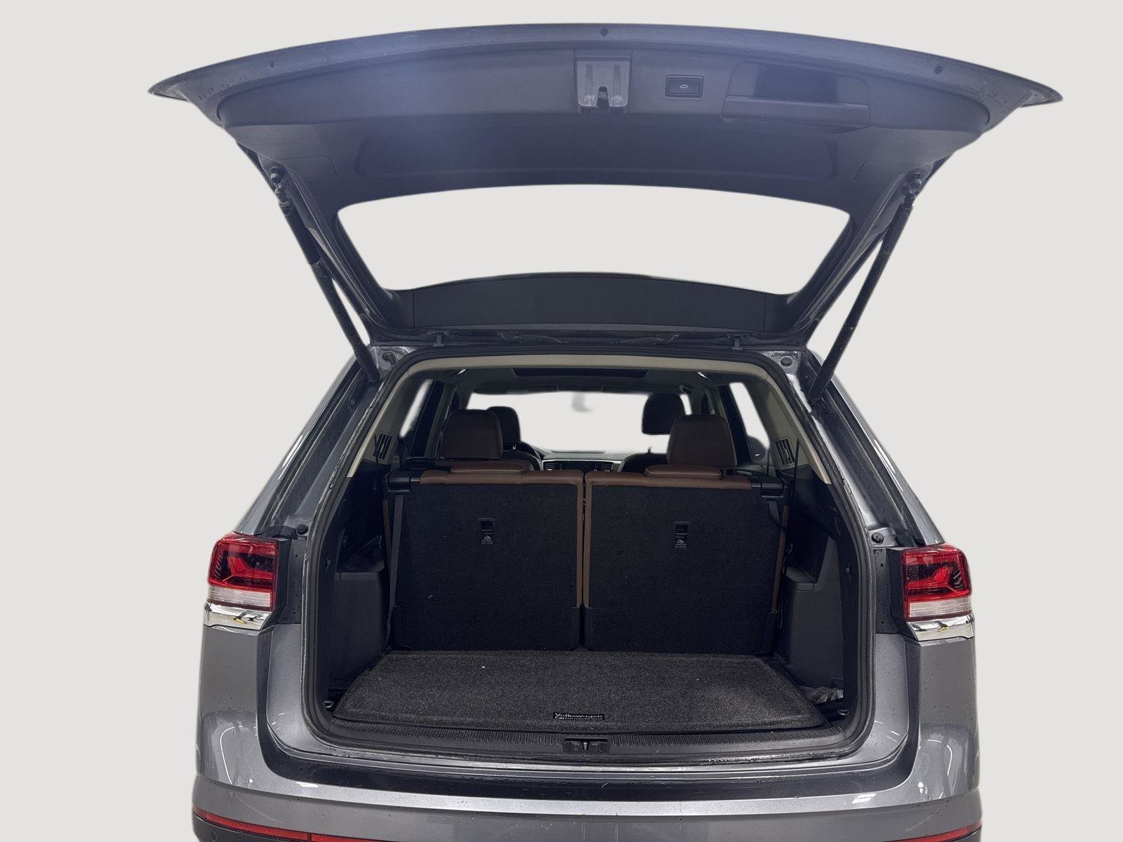 Used 2021 Volkswagen Atlas SEL AWD/4WD image 14