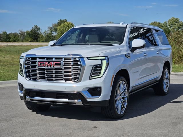 New 2026 GMC Yukon XL Denali w/ Denali Reserve Package image 2