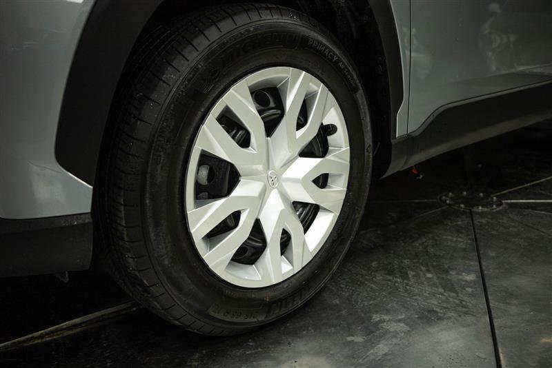 Used 2026 Toyota Corolla Cross L FWD image 3
