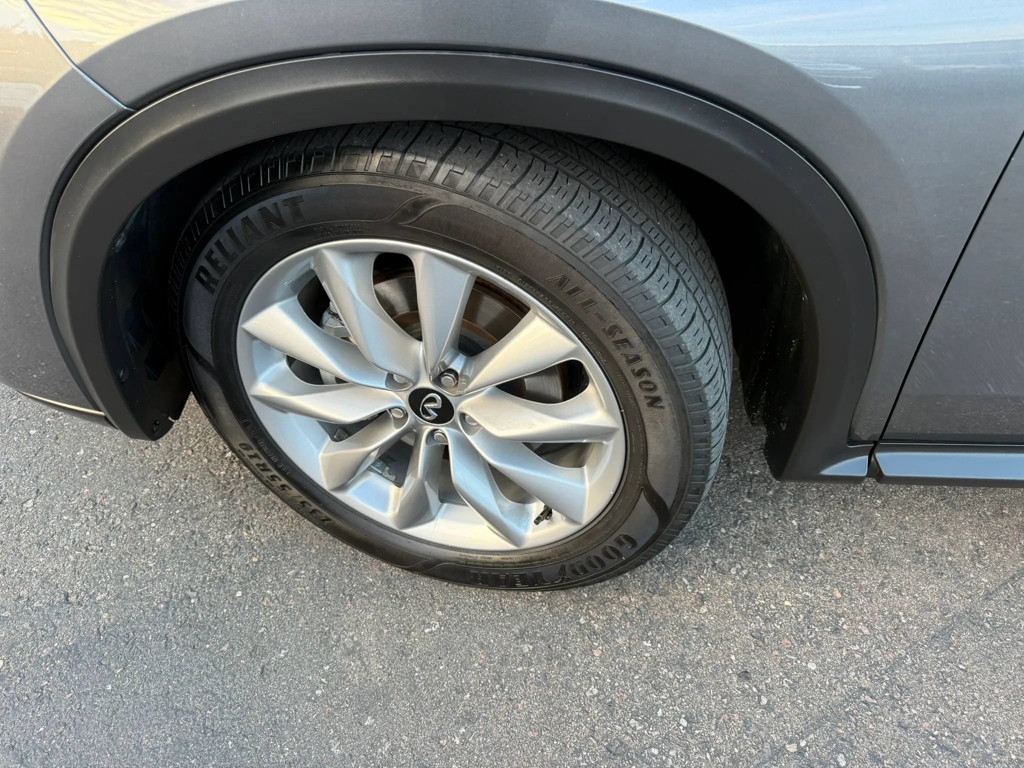 Used 2021 INFINITI QX50 Luxe AWD/4WD image 11
