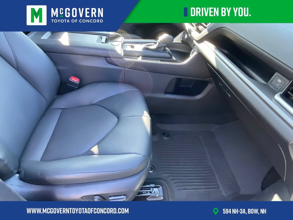 Used 2026 Toyota Grand Highlander AWD image 36