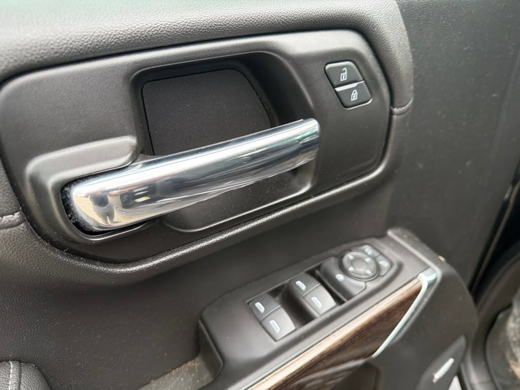 Used 2019 GMC Sierra 1500 Elevation w/ Elevation Value Package AWD/4WD image 12