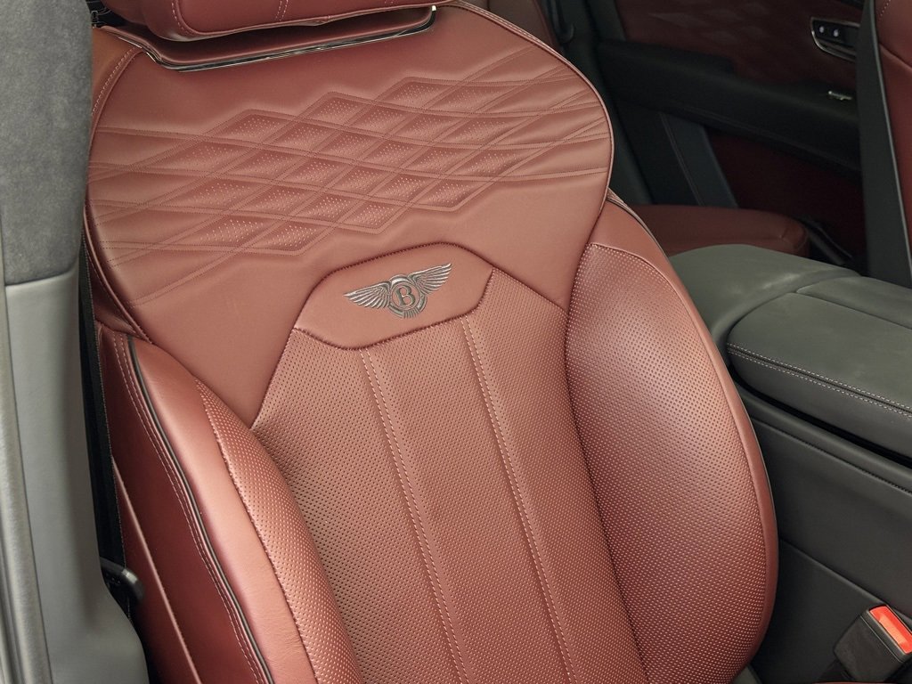 New 2025 Bentley Bentayga image 41