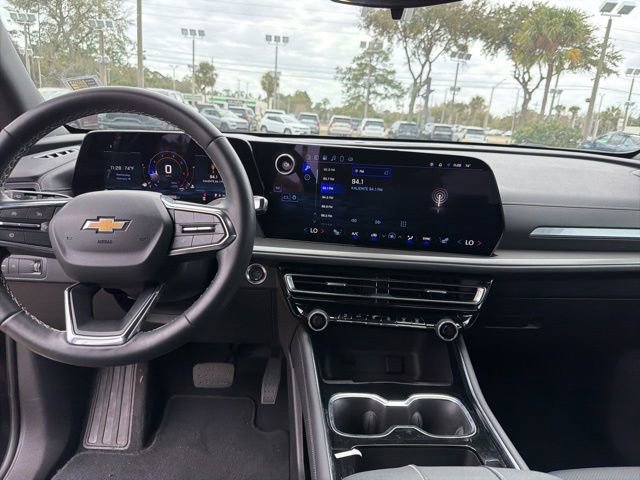 Certified 2025 Chevrolet Traverse LT image 12