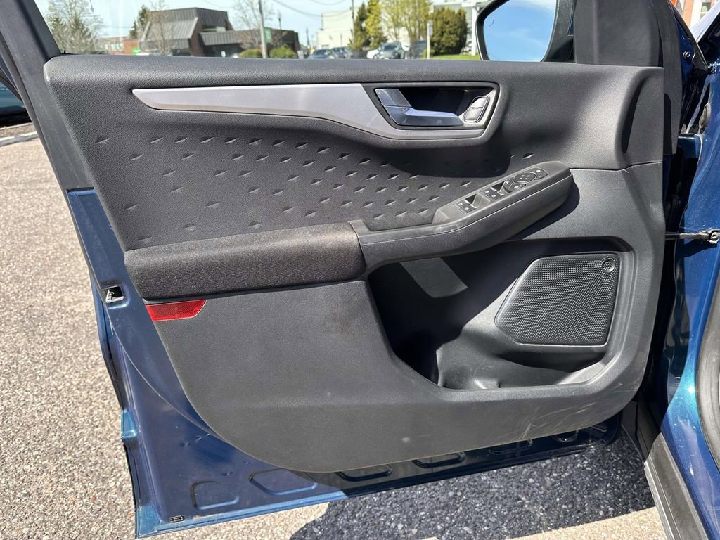 Used 2020 Ford Escape SE AWD/4WD image 8