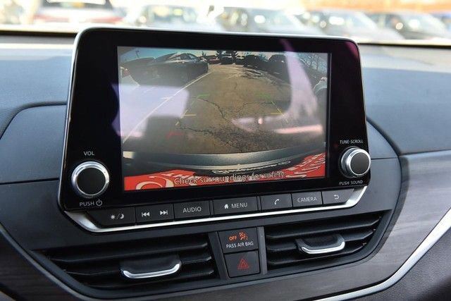 Certified 2025 Nissan Altima 2.5 SV image 13