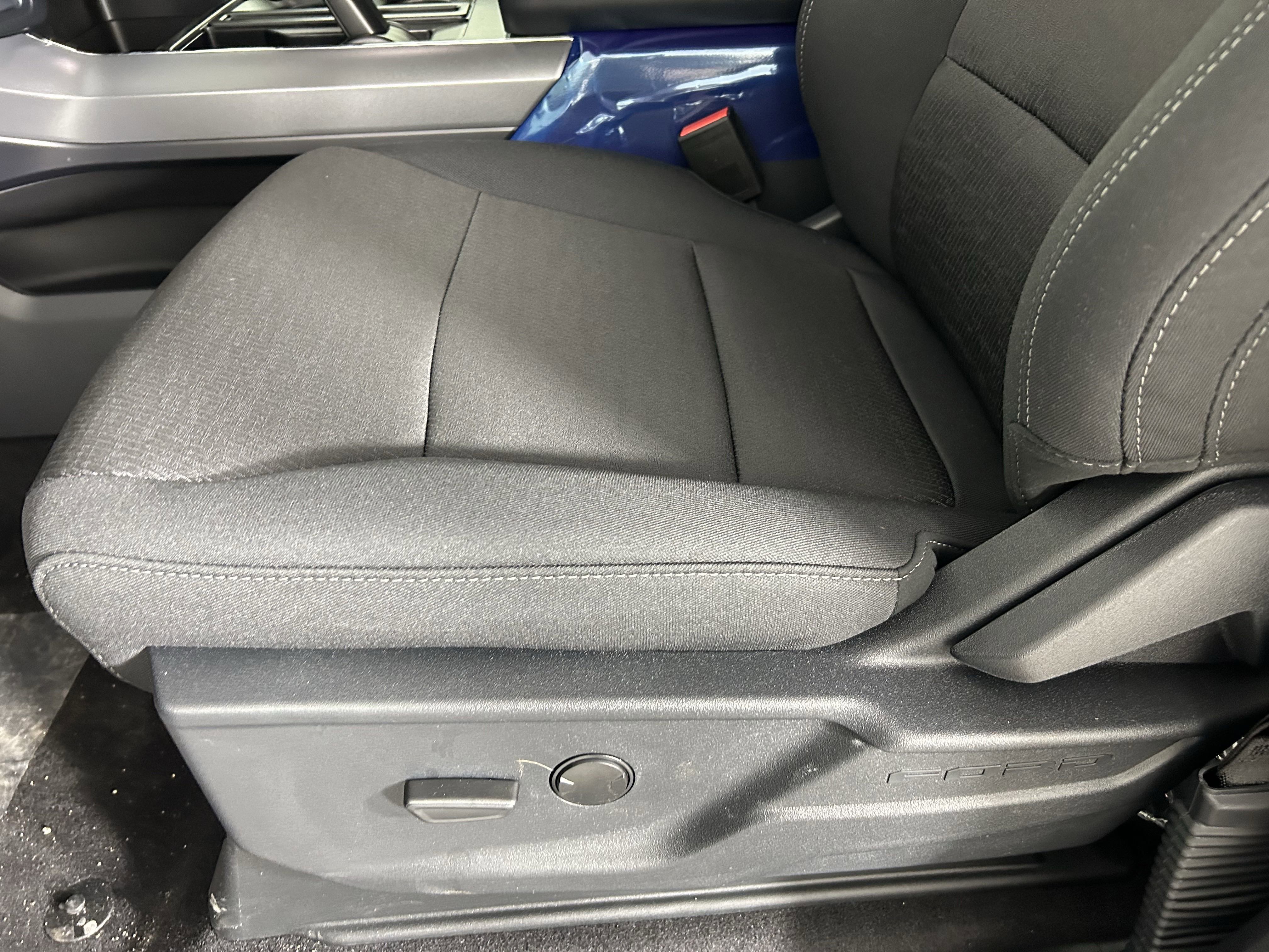 New 2025 Ford F150 XLT w/ Equipment Group 301A Standard image 18