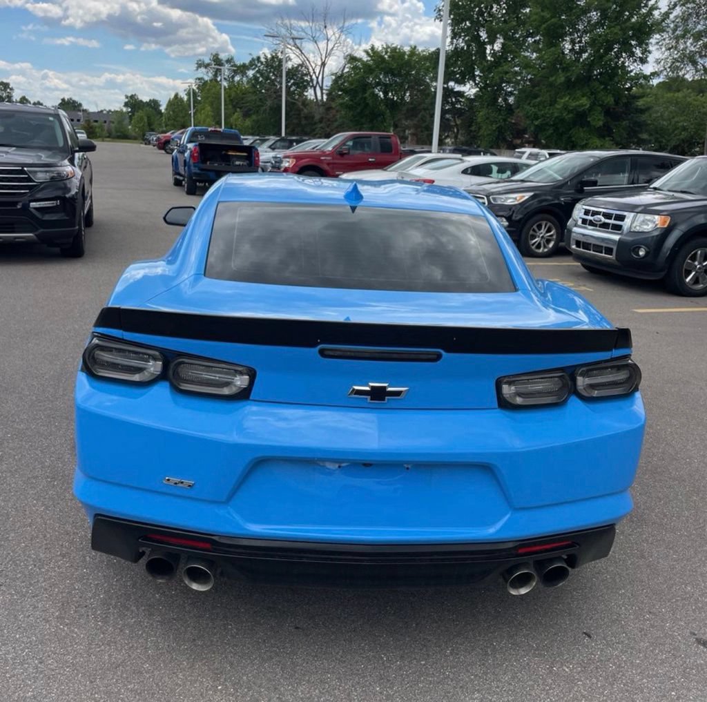Used 2023 Chevrolet Camaro SS RWD image 13