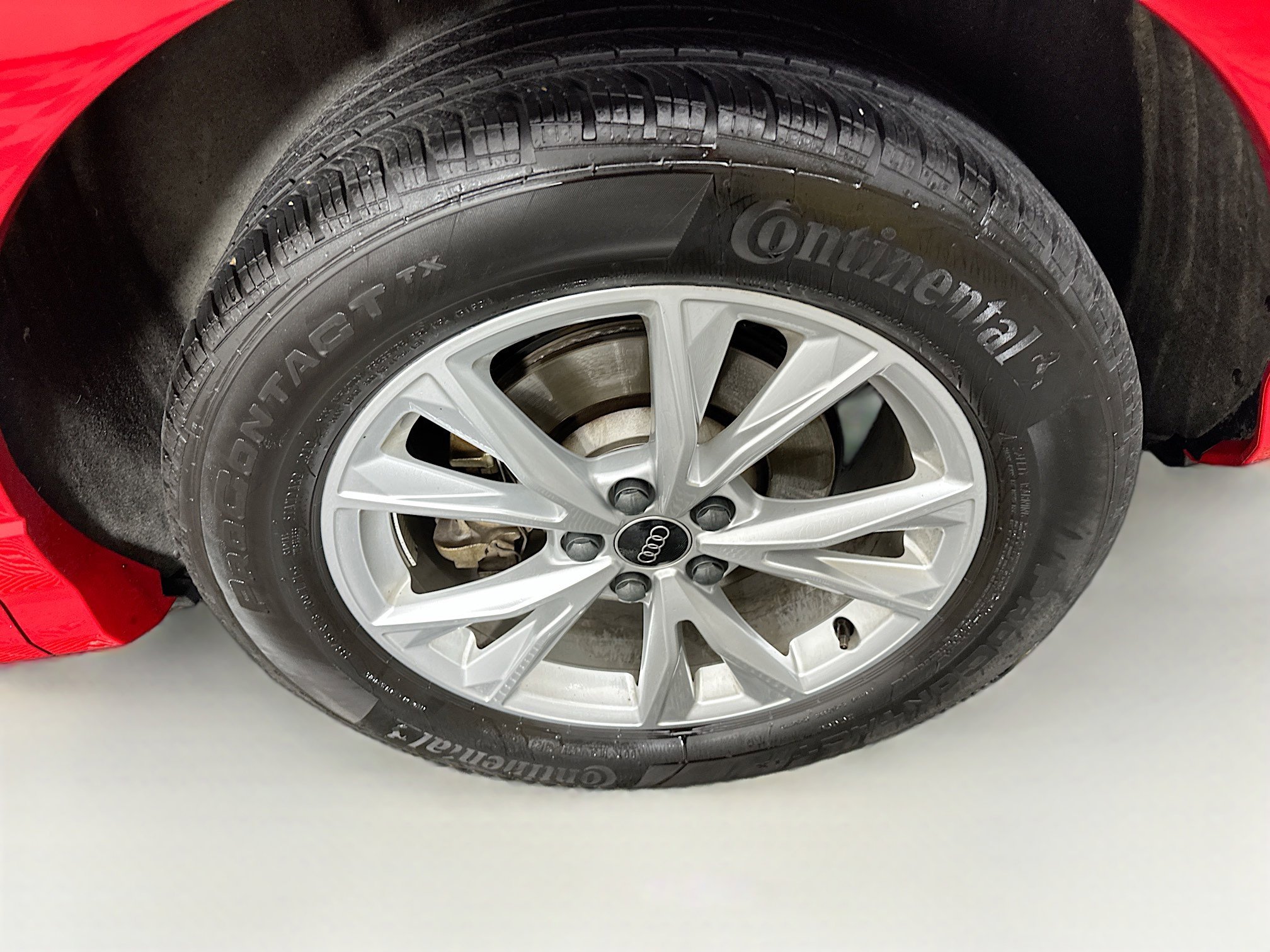 Used 2024 Audi Q3 2.0T Premium image 11