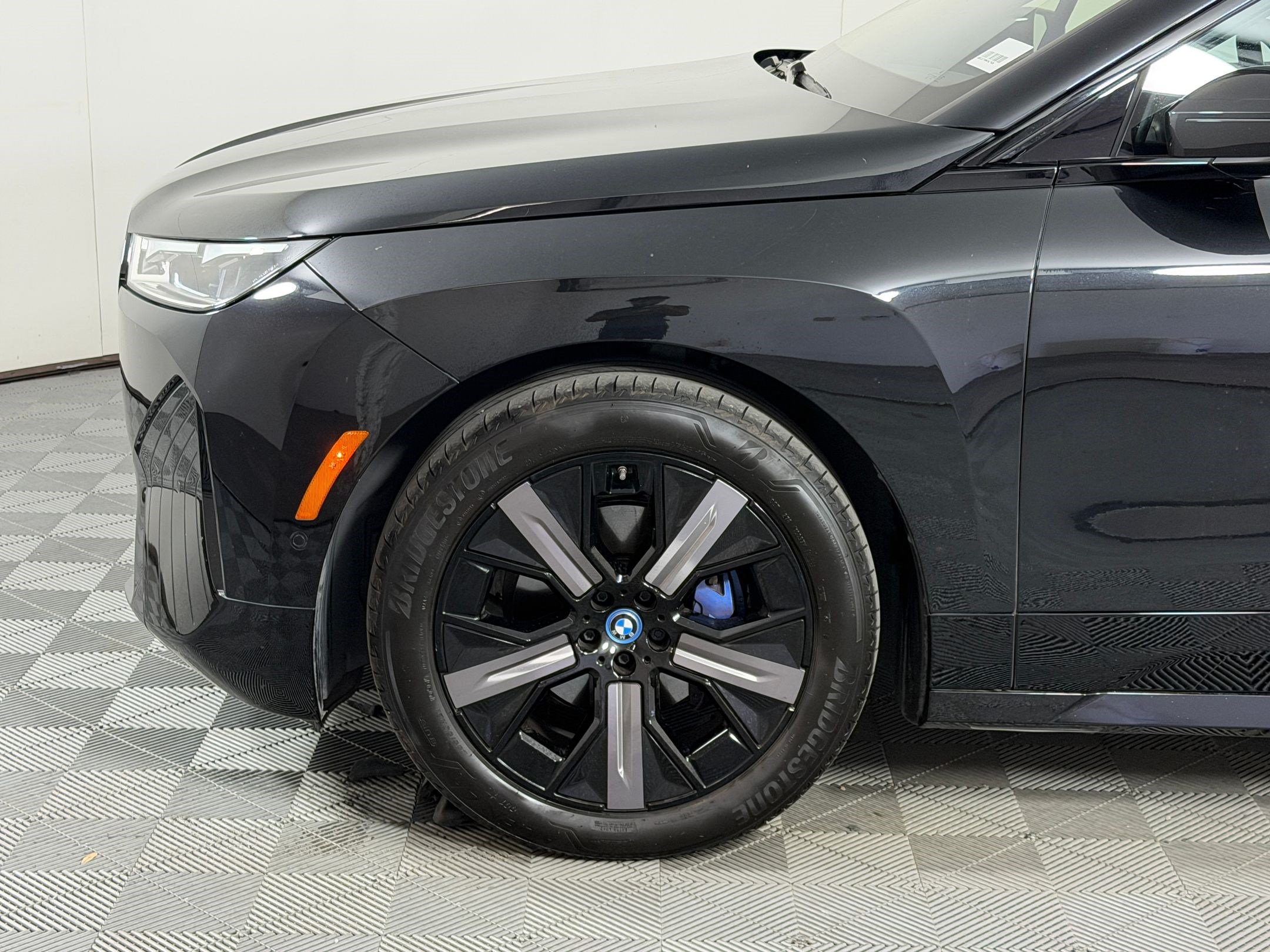 Used 2024 BMW iX M60 AWD/4WD image 12