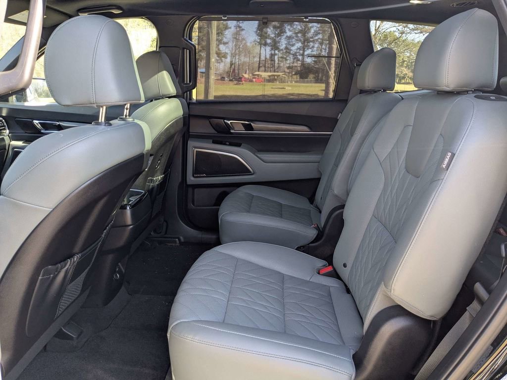 Used 2023 Kia Telluride SX X-Line image 14