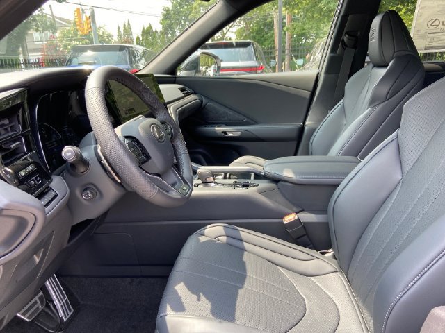 New 2026 Lexus TX 500h AWD w/ Technology Package image 20