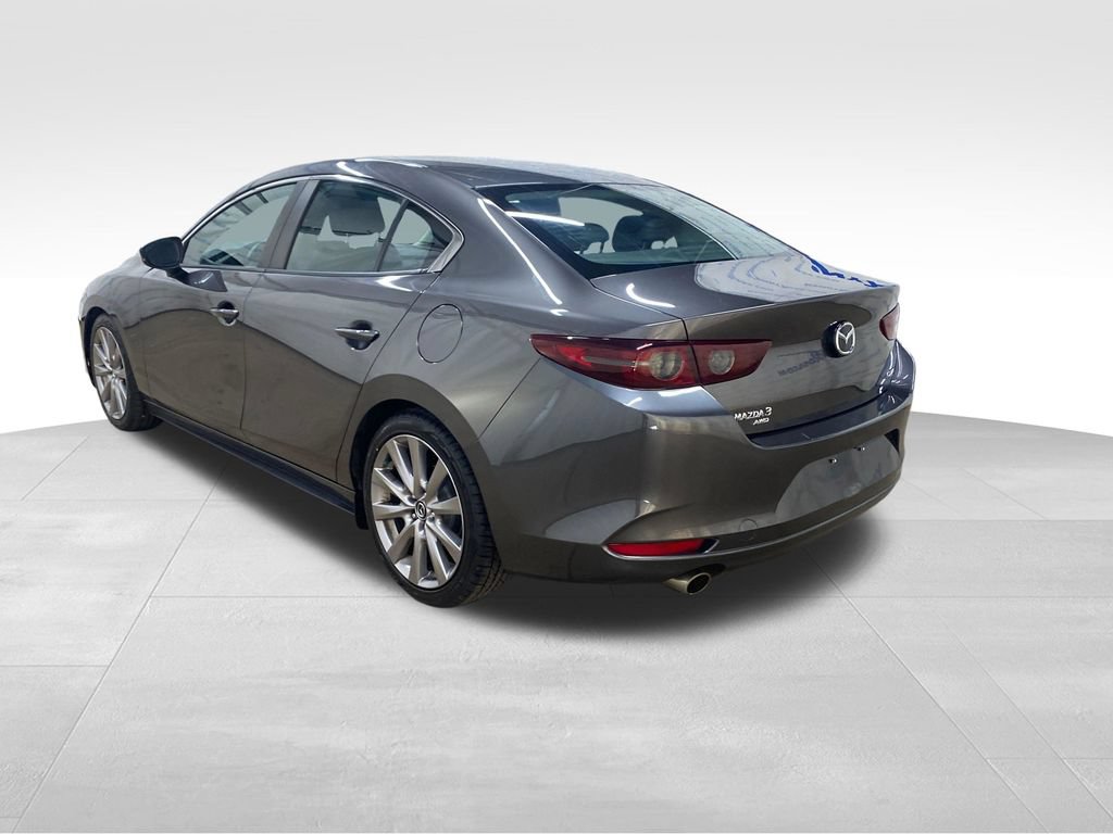 Used 2020 MAZDA MAZDA3 AWD Sedan w/ Select Package image 4