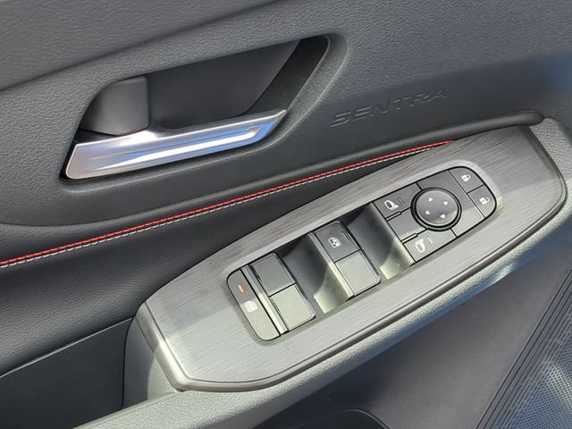 New 2026 Nissan Sentra SR FWD image 12