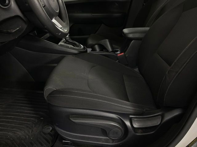 Used 2019 Kia Forte LXS FWD image 27