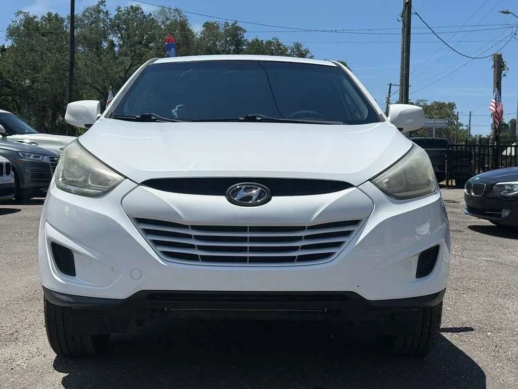 Used 2014 Hyundai Tucson GLS FWD image 2