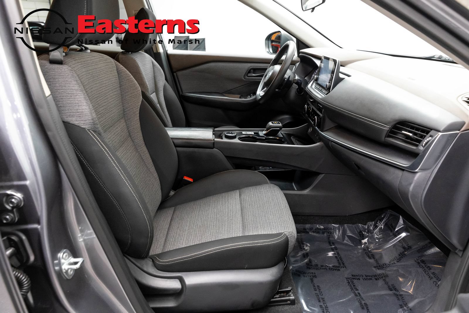 Used 2021 Nissan Rogue S AWD/4WD image 24