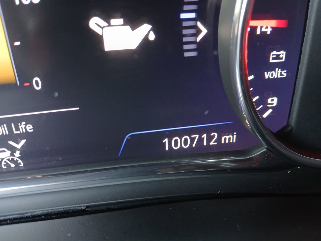 Used 2022 Chevrolet Traverse High Country image 16